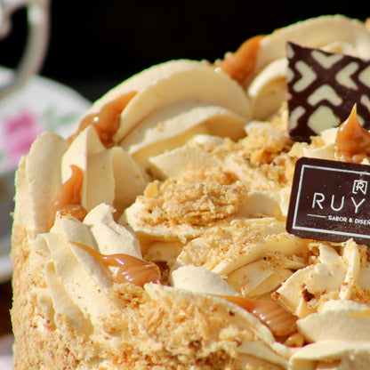 Torta Mil Hojas Manjar Lúcuma Ruyed