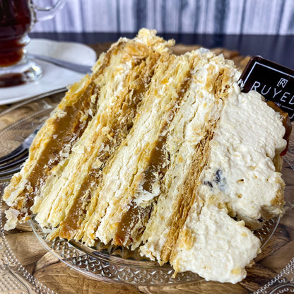 Torta Mil Hojas Manjar Lúcuma Ruyed